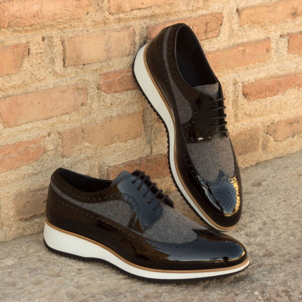 Derby shoes