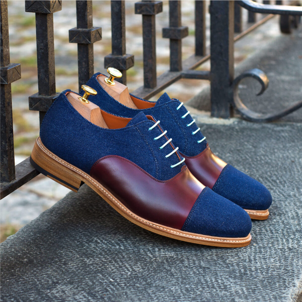 mens saddle shoes wide width