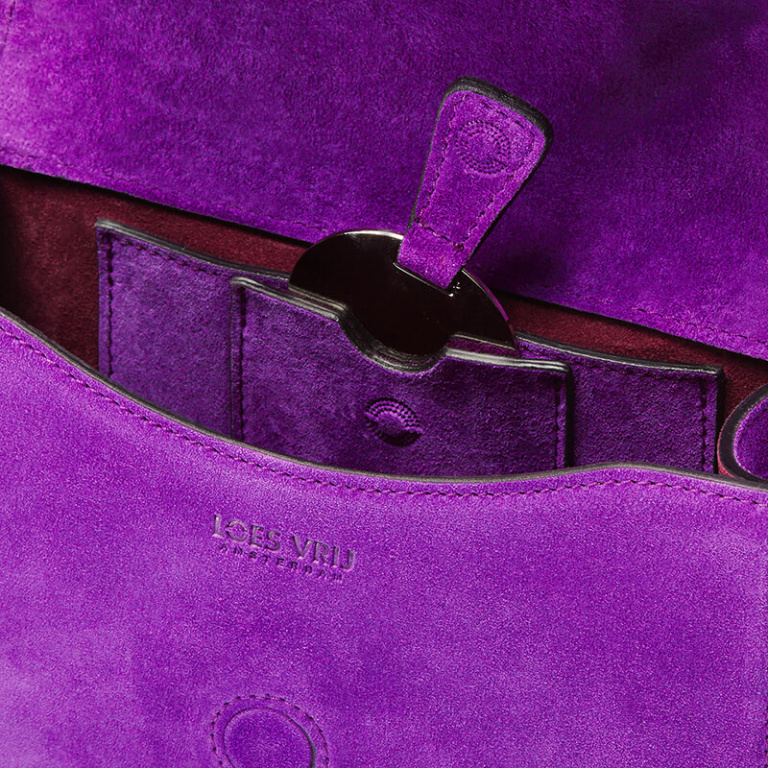 Glorious Gun Black Gun Metal Bag Coveti