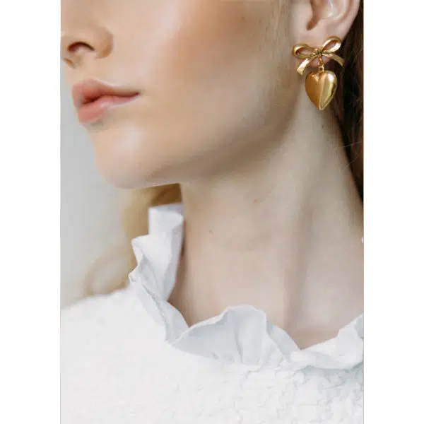 Marveille Champagne comb Accessories Bridal Coveti