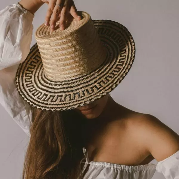 Women wearing Andino Black Short Brim Straw Hat