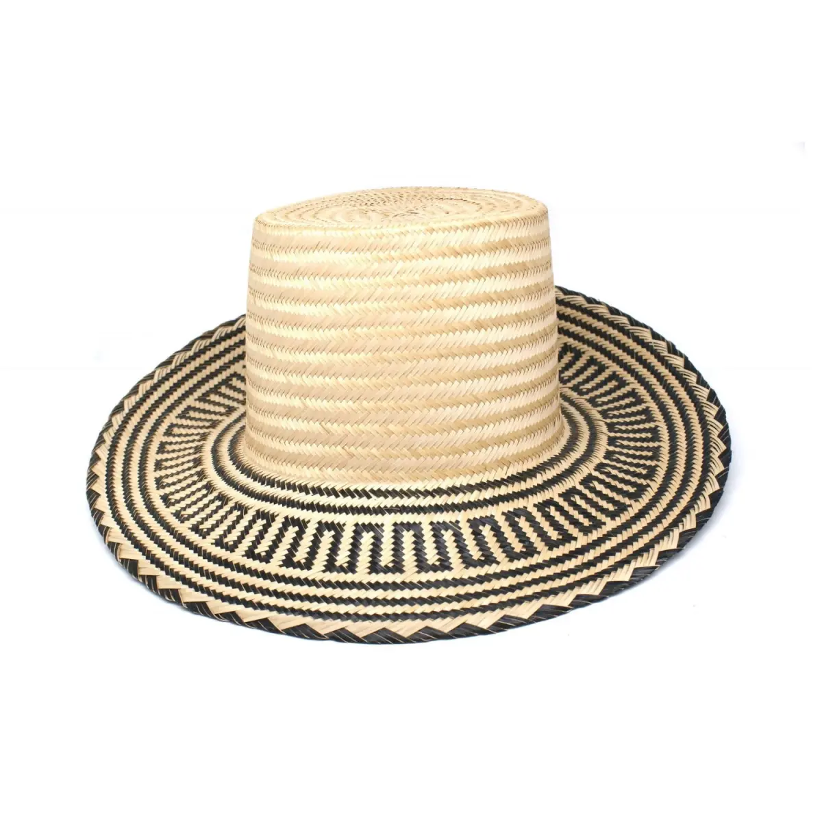 Andino Black Short Brim Straw Hat