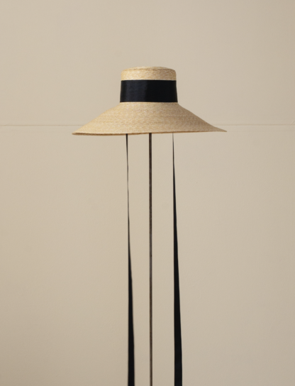 Capelina straw sun hat