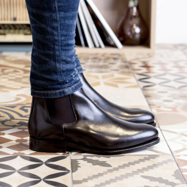 Black chelsea boots | Mens Footwear | Coveti