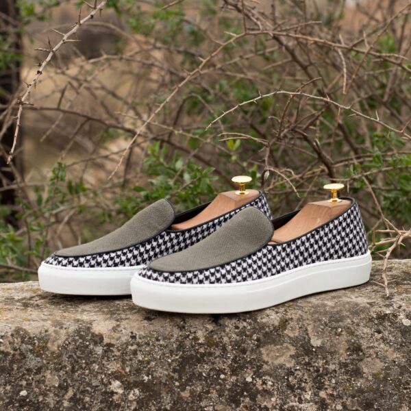 men's slip on sneakers