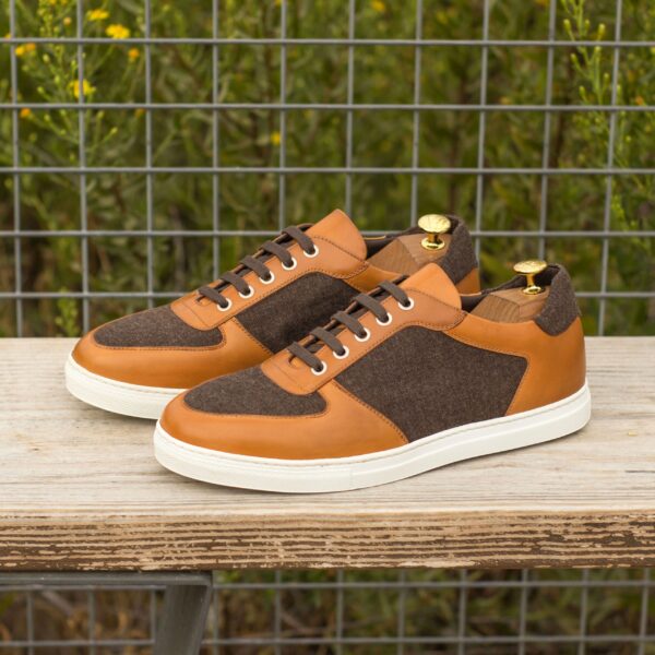 low top sneakers for Mens