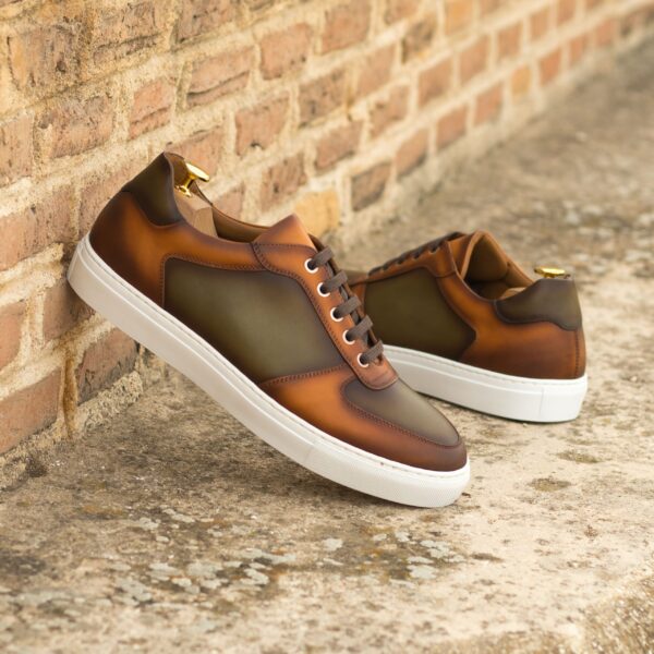 low top sneakers for Mens