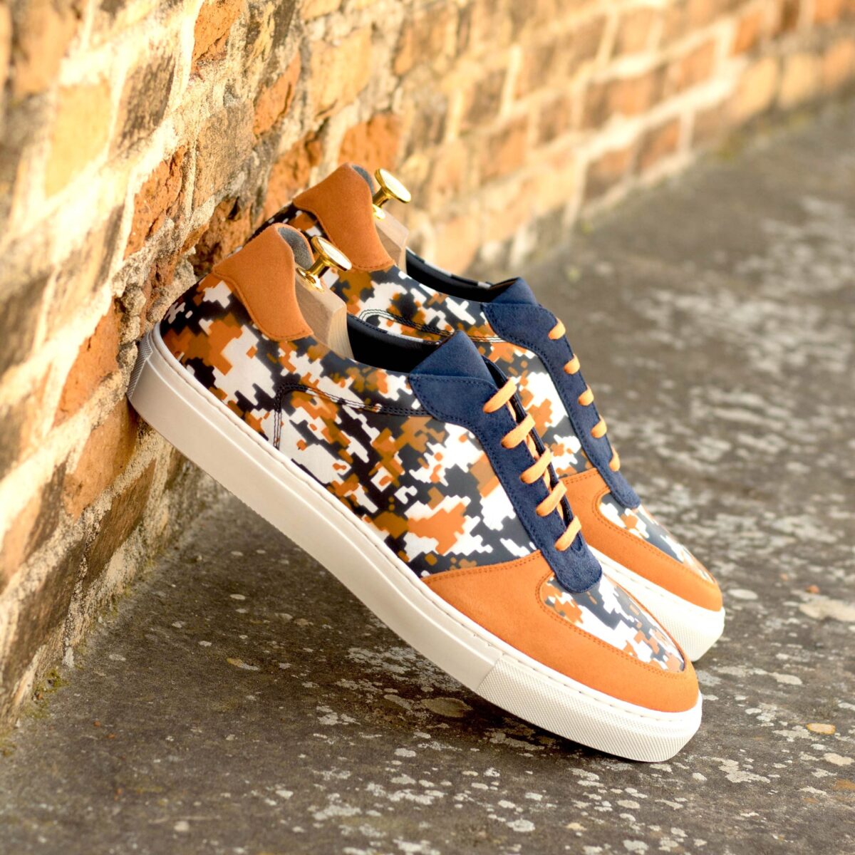 low top sneakers for Mens