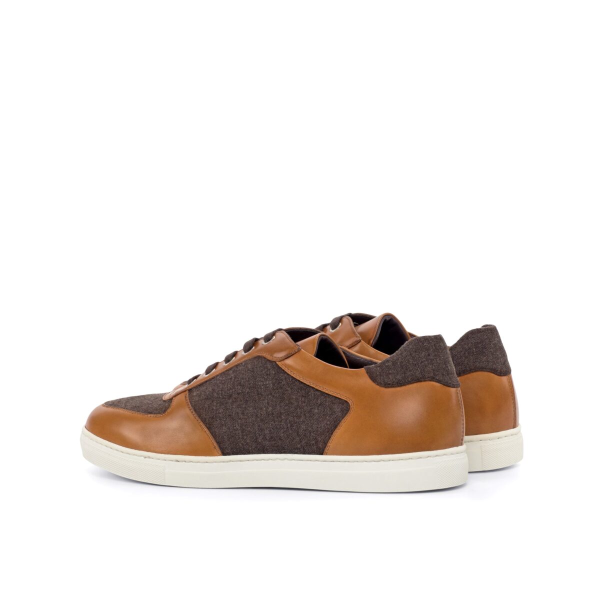 Mens low top sneakers