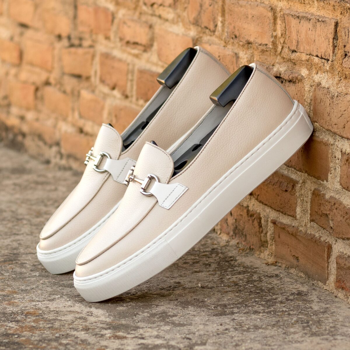 men's slip on sneakers