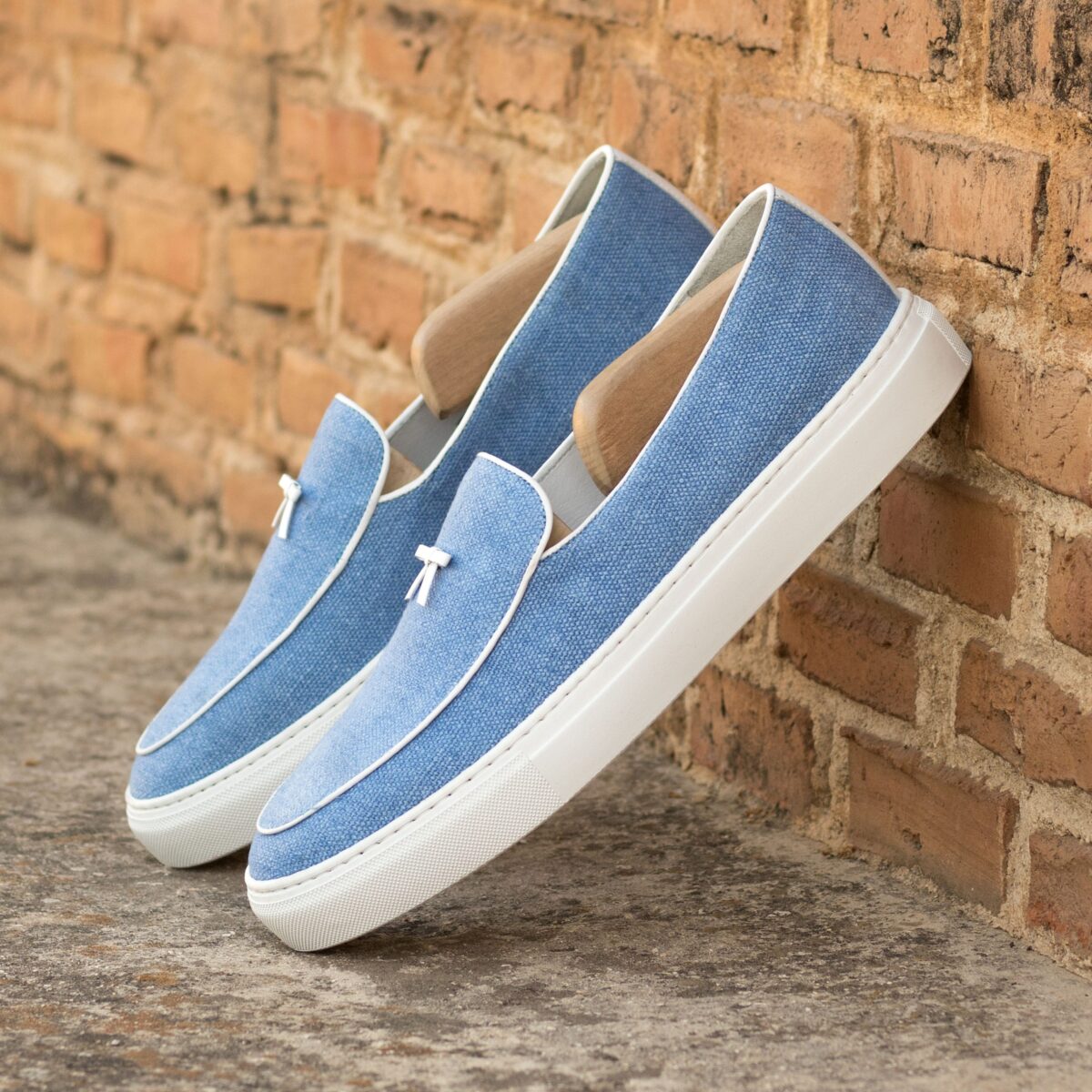 men's slip on sneakers