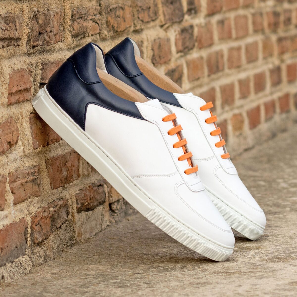 low top sneakers for Mens