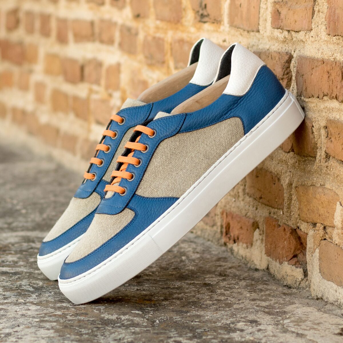 low top sneakers for Mens