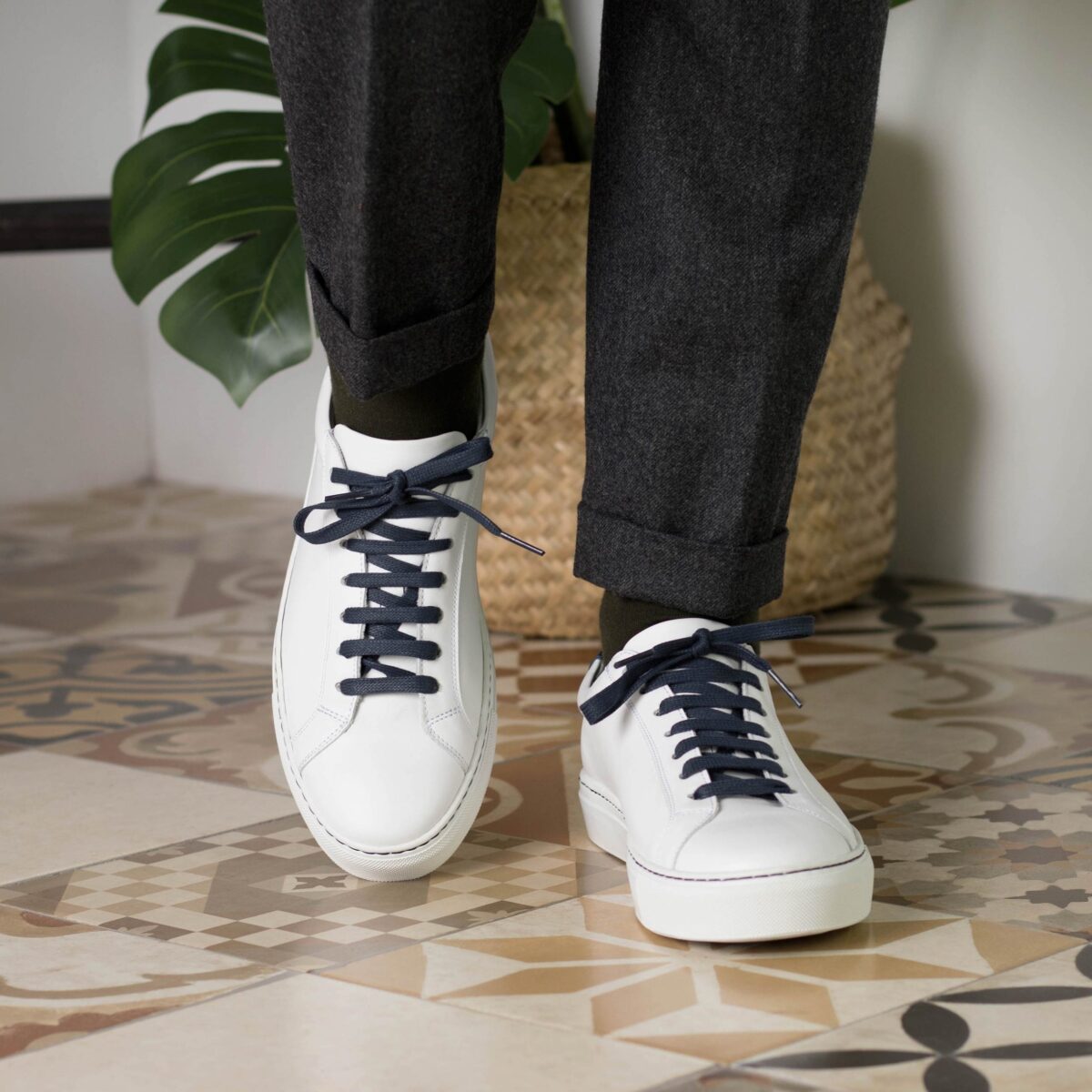 low top sneakers for Mens