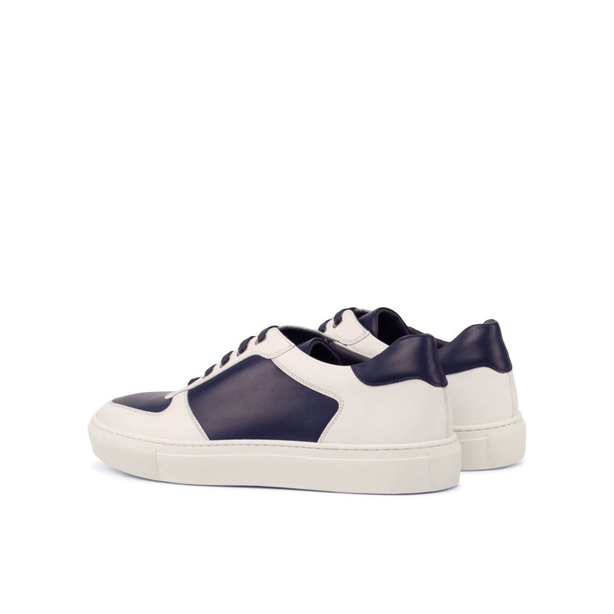 Mens low top sneakers