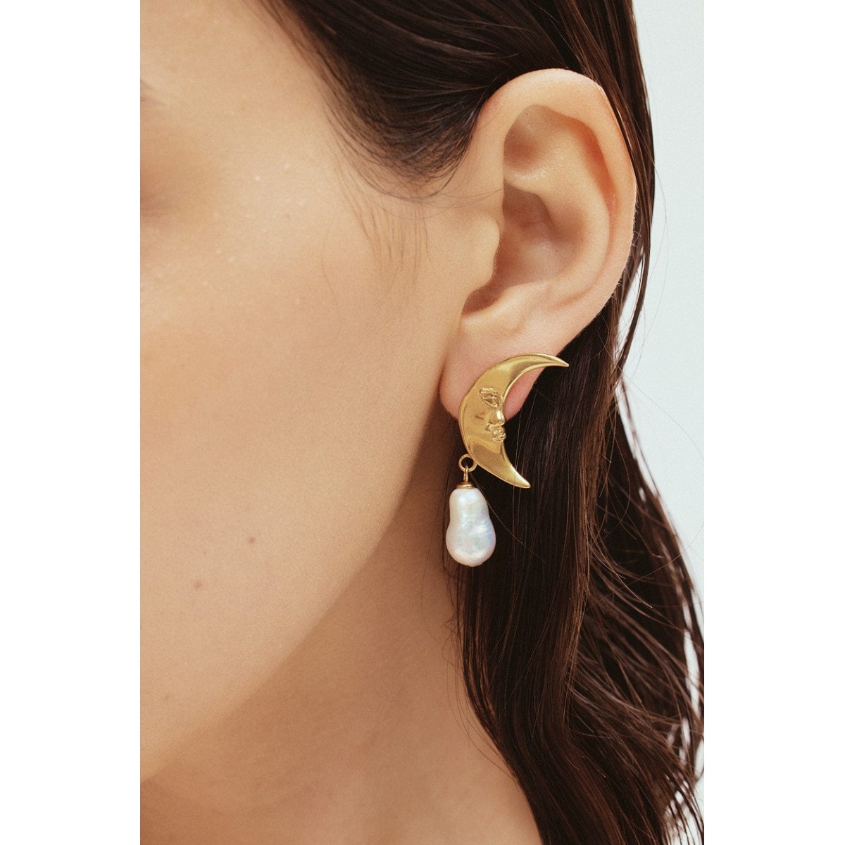 Alemais Hero Star and Moon Earring