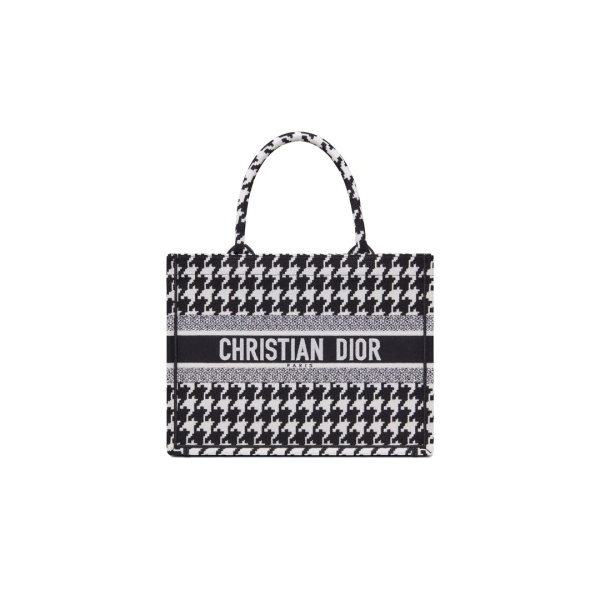Dior Medium Dior Book Tote 1565257 nobg