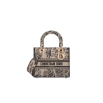 Dior Medium Lady D Lite Bag 1319453 nobg Dior Medium Lady D Lite Bag 1319453 nobg