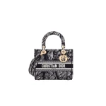 Dior Medium Lady D Lite Bag 1598459 nobg Dior Medium Lady D Lite Bag 1598459 nobg