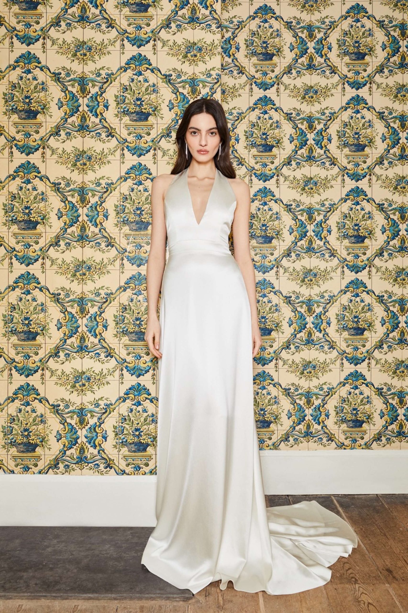 Markarian Francoise White Silk V Neck Halter Gown With Train