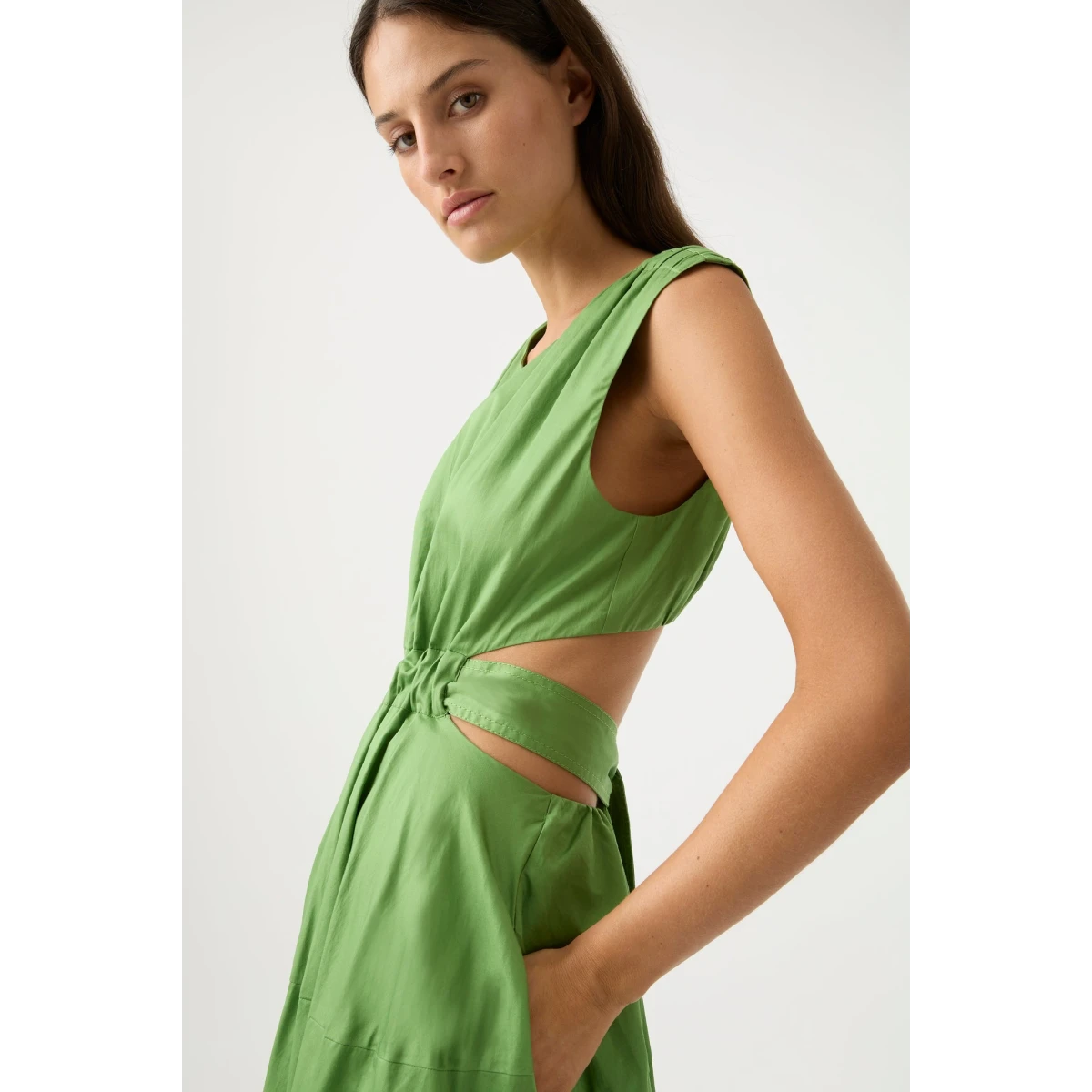 Zorina Tie Midi Dress