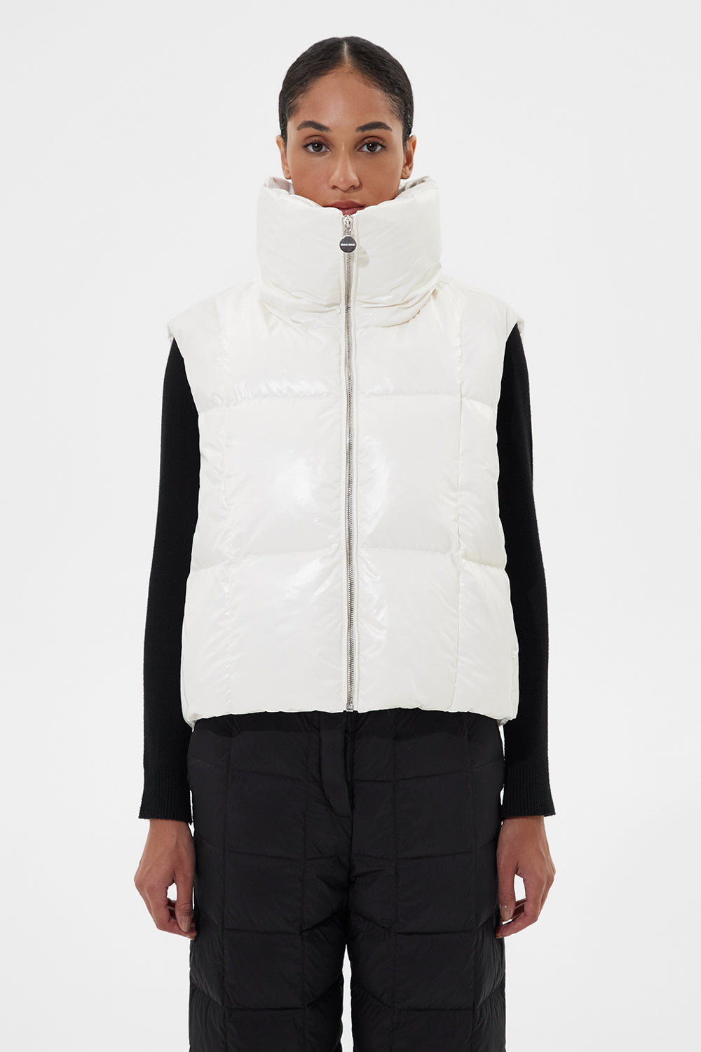 IENKI IENKI｜VESTS (ZIP VEST-ENNIO BEIGE) ZIP VEST ENNIO BEIGE