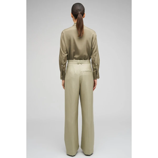 Pleat Pant