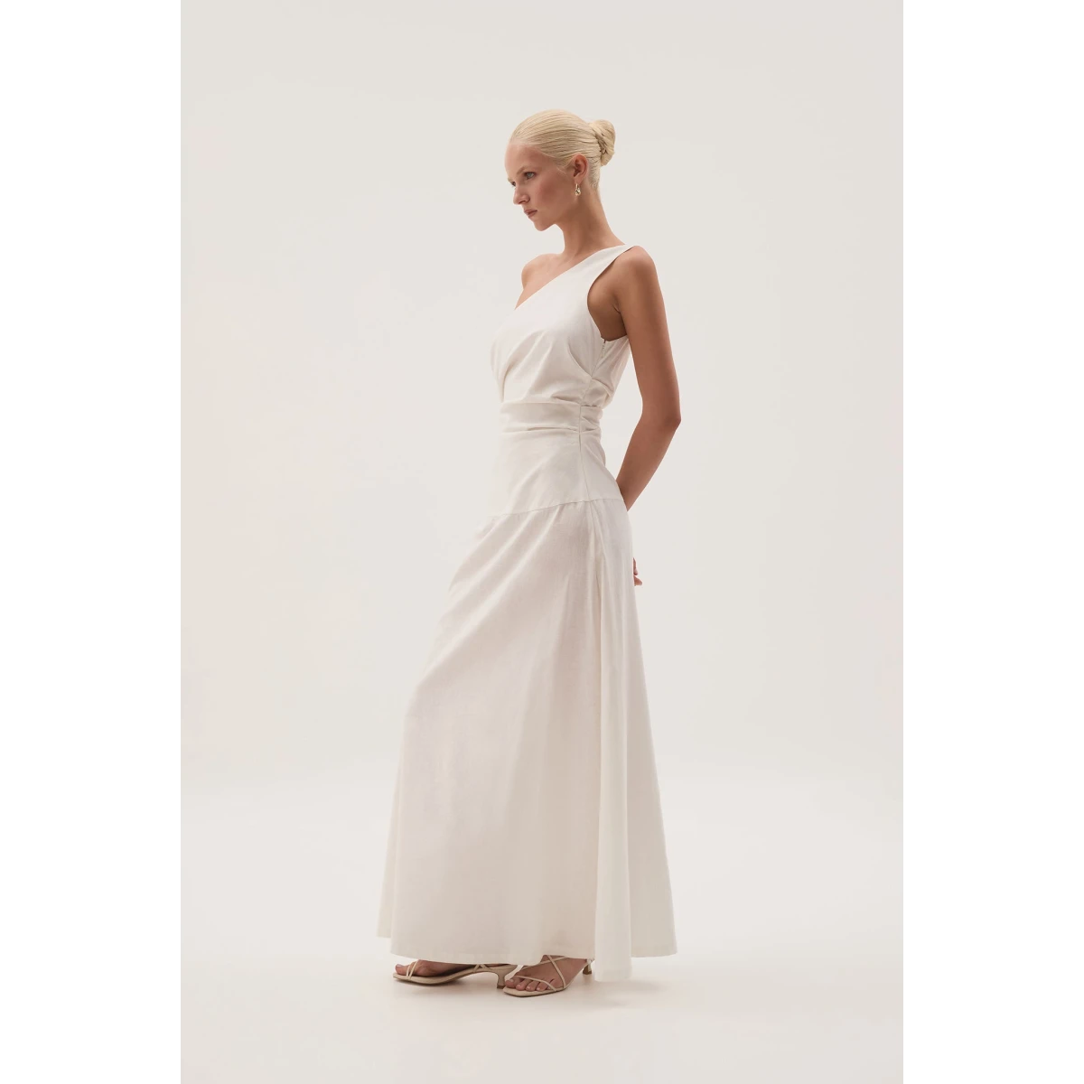 Daze One Shoulder Maxi Dress