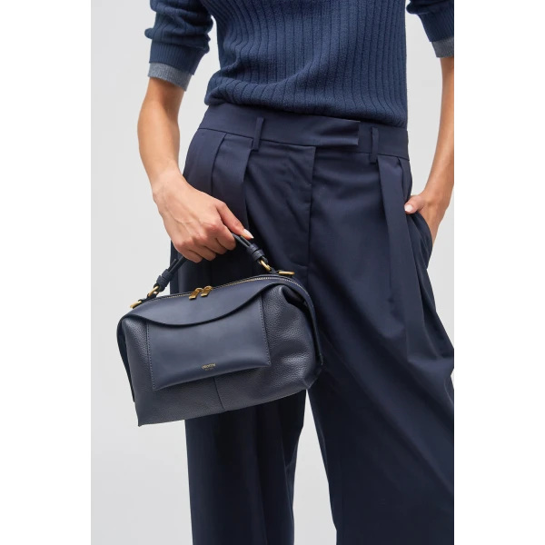 Oroton Shoulder Bags