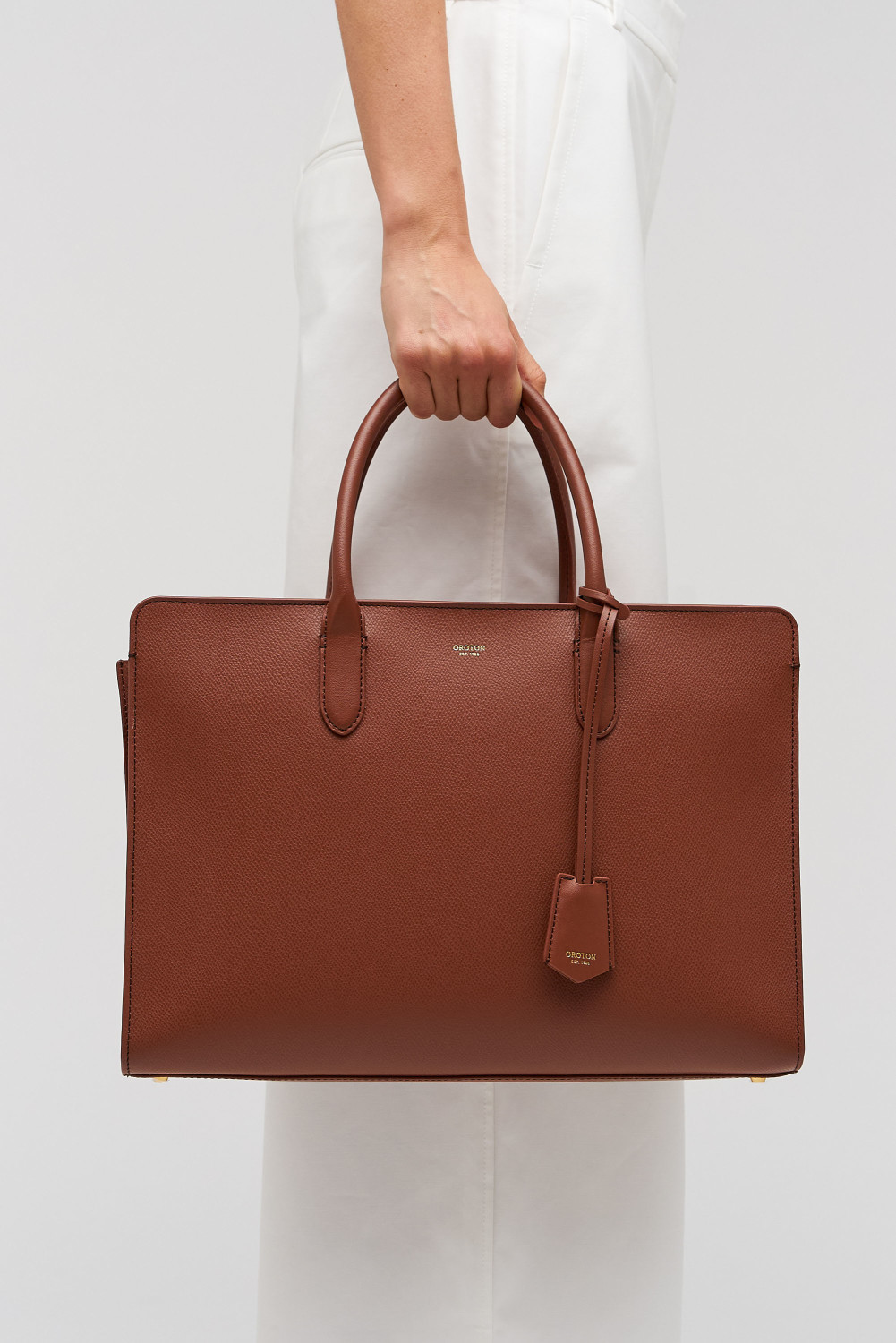 【OROTON】Muse 15\" Worker Tote/レザートート/PCスリーブ/2Ｗay Muse 15