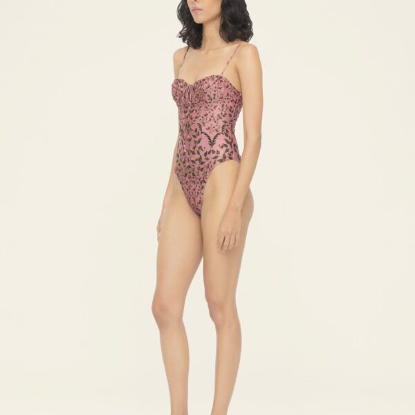 Agua By Agua Bendita