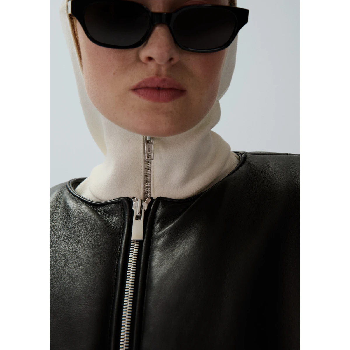 Magda Butrym Collarless puffer jacket in black leather