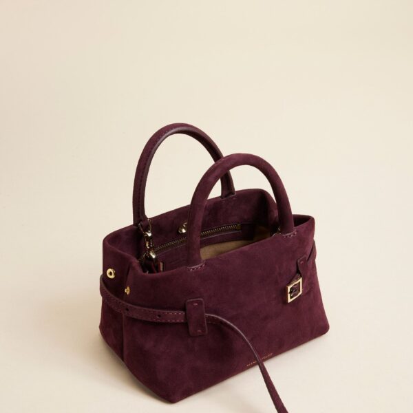 Manu Atelier bags