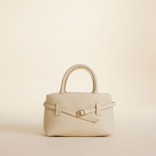 Manu Atelier UK