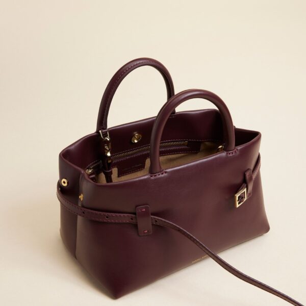 Manu Atelier bags