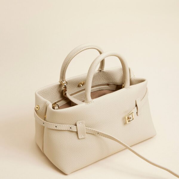 Manu Atelier UK