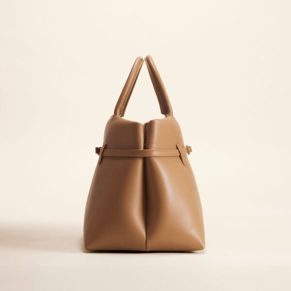 Manu Atelier bags