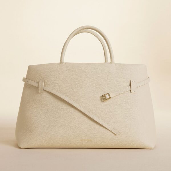 Manu Atelier bags