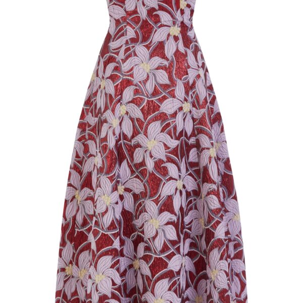 Markarian clothing