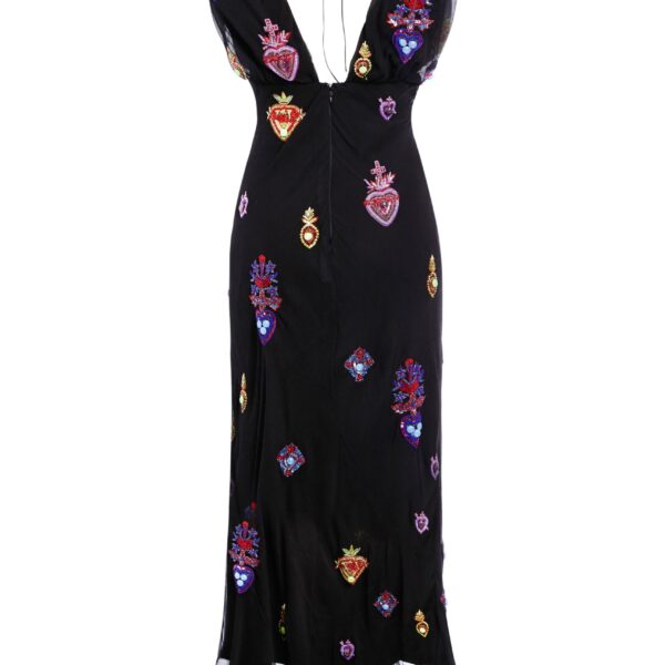 Markarian clothing