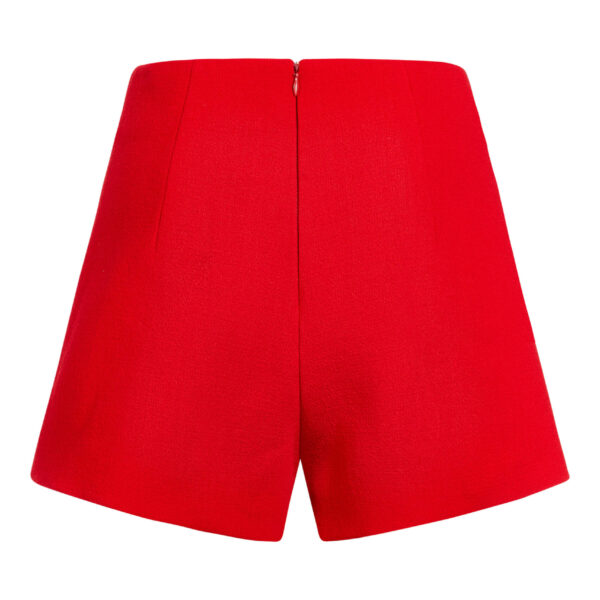 Markarian clothing