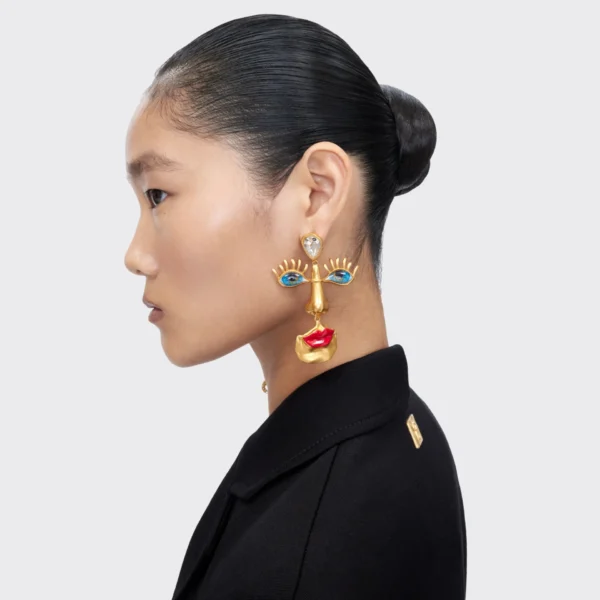 Schiaparelli visage earring