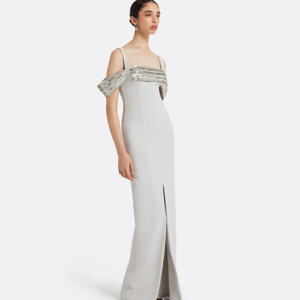 safiyaa gown