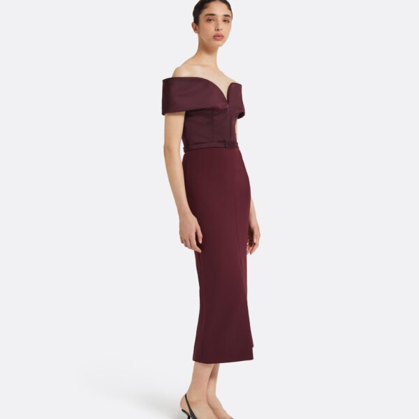 safiyaa gown