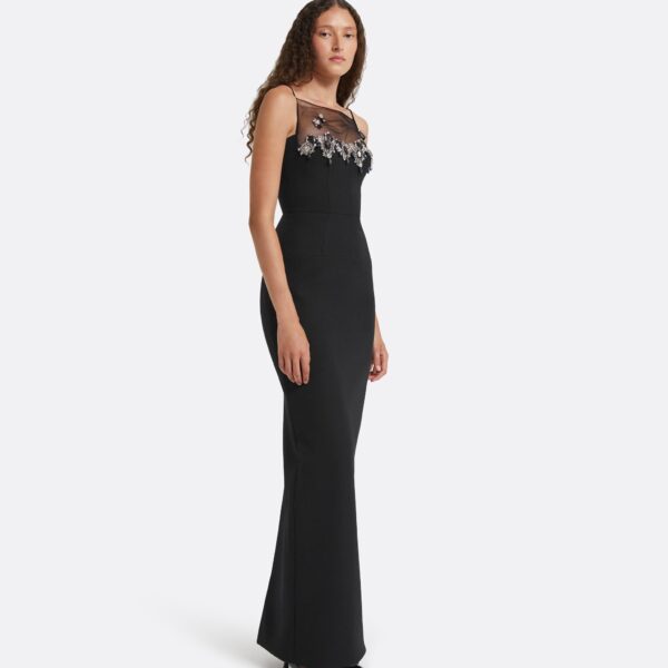 safiyaa gown