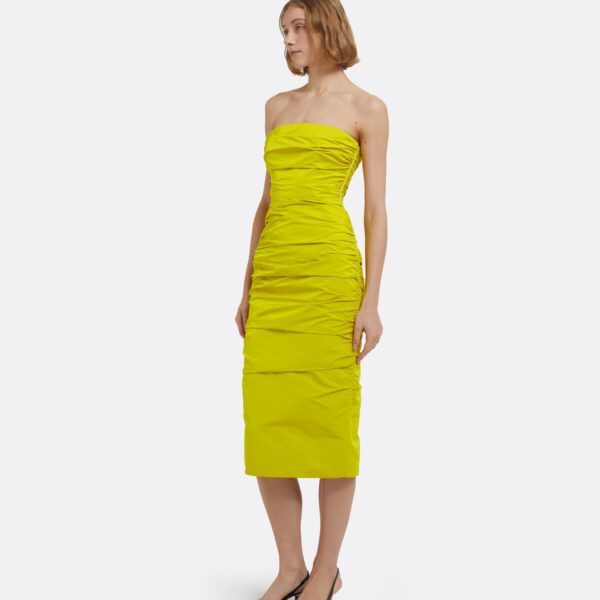 safiyaa gown