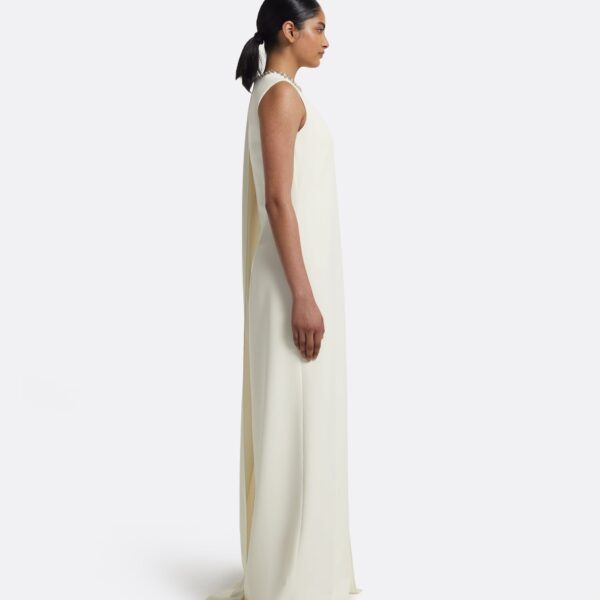 safiyaa gown