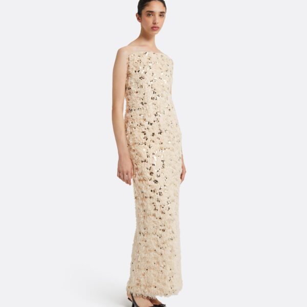 safiyaa gown