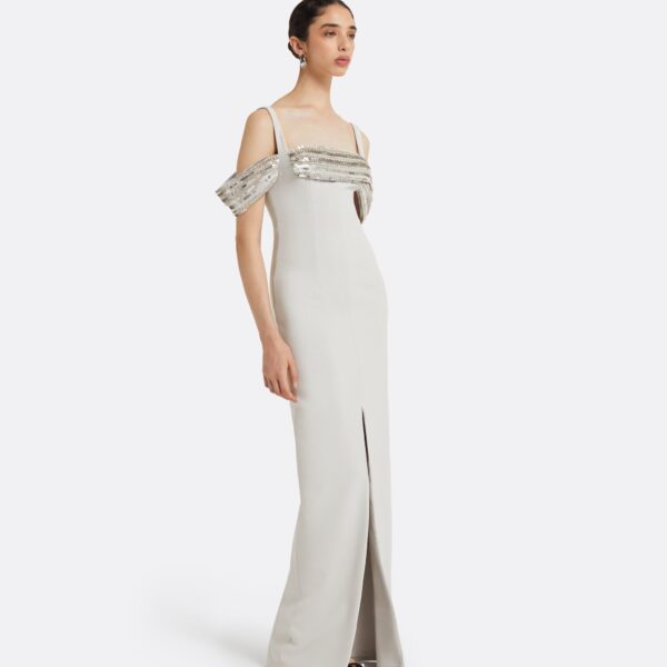 safiyaa gown