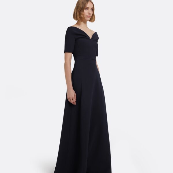 safiyaa gown